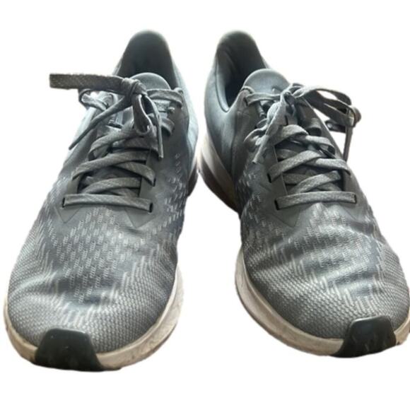 NIKE‎ ZOOM RUNNING HIKING WORKOUT SNEAKERS SIZE 9 - Picture 1 of 7